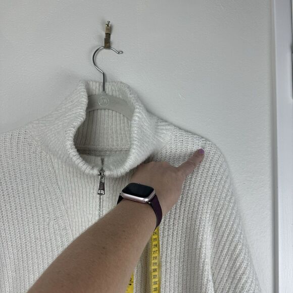 Abercrombie & Fitch Women's Knit Collared Mock Neck 1/4 Zip Sweater Cream Small - Picture 7 of 10